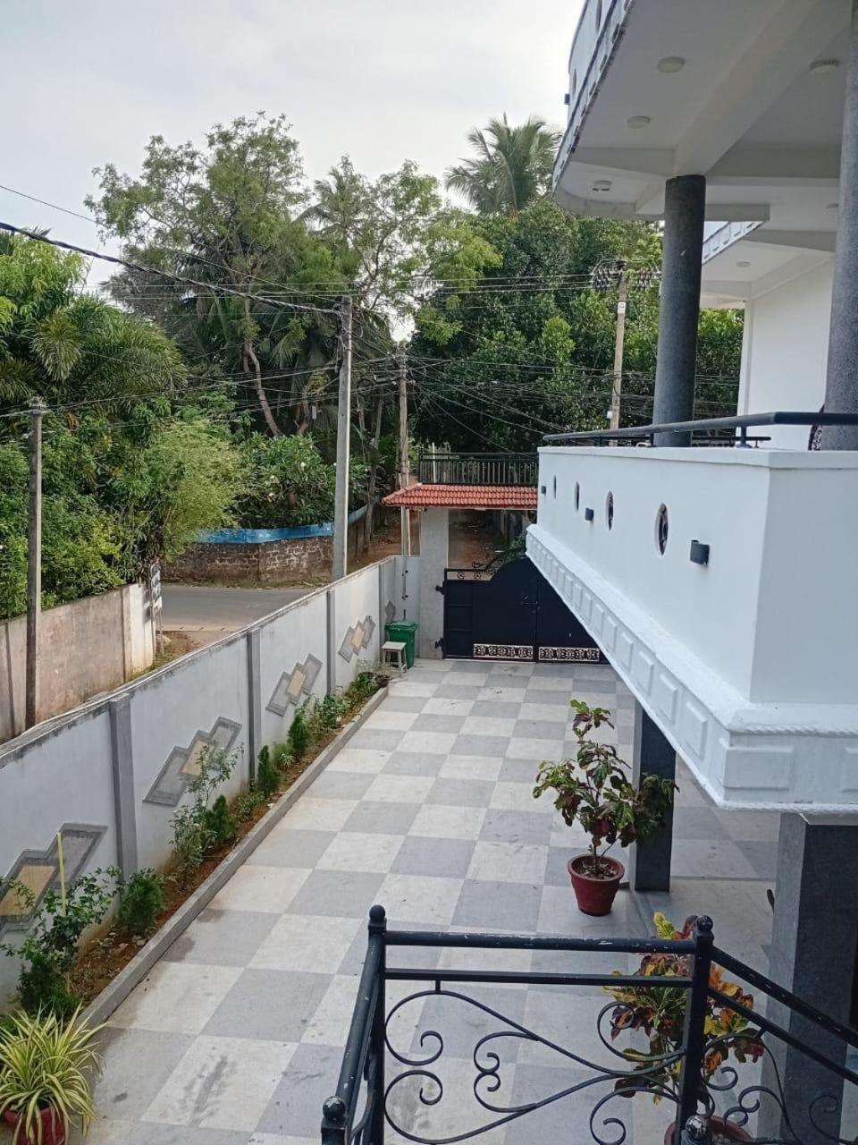 Msguest House Jaffna Exterior photo